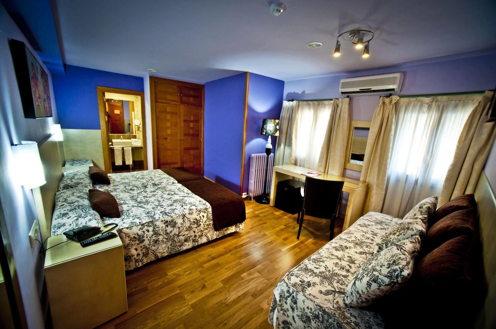 Hotel Condes De Castilla Сеговия Экстерьер фото