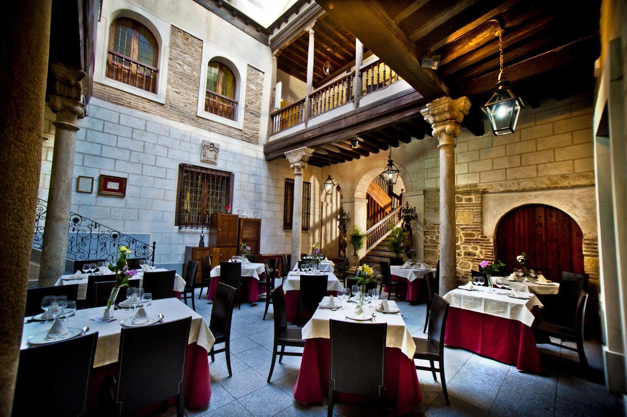 Hotel Condes De Castilla Сеговия Экстерьер фото